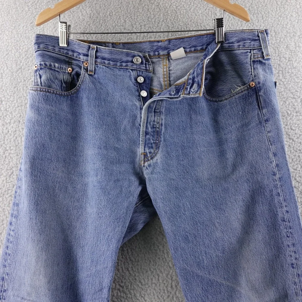 Vintage Levi Strauss Co 501 Jeans Mens 38x32 Blue Denim Button Fly Straight Leg